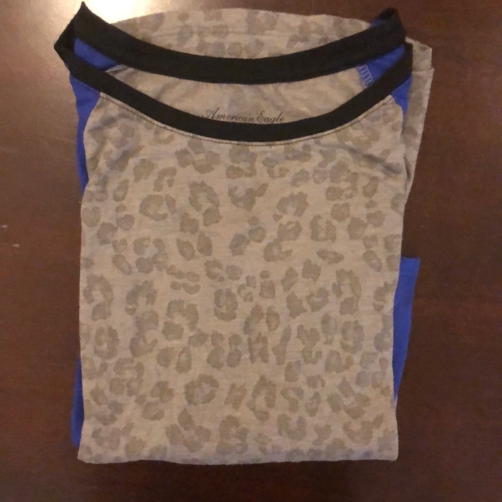 American Eagle Outfitters 3/4 sleeve baseball tee